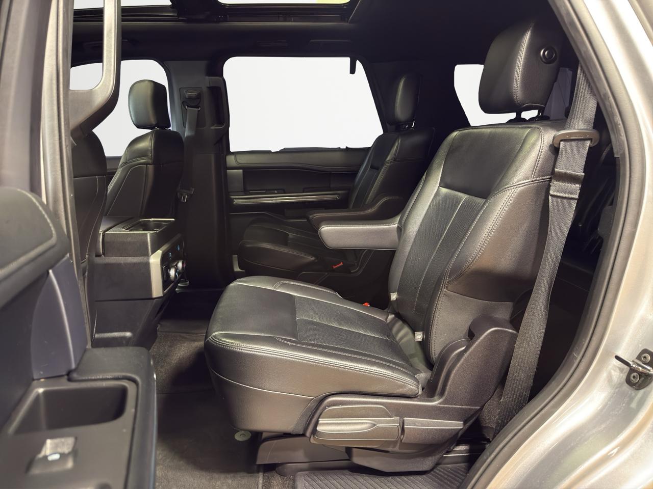 Ford Expedition XLT 2020