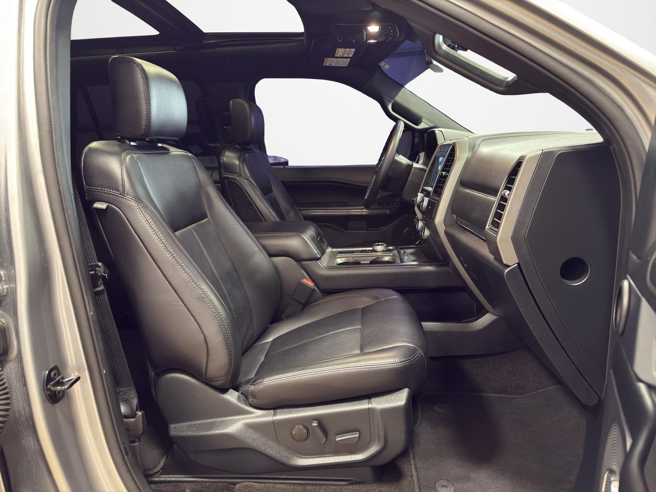 Ford Expedition XLT 2020