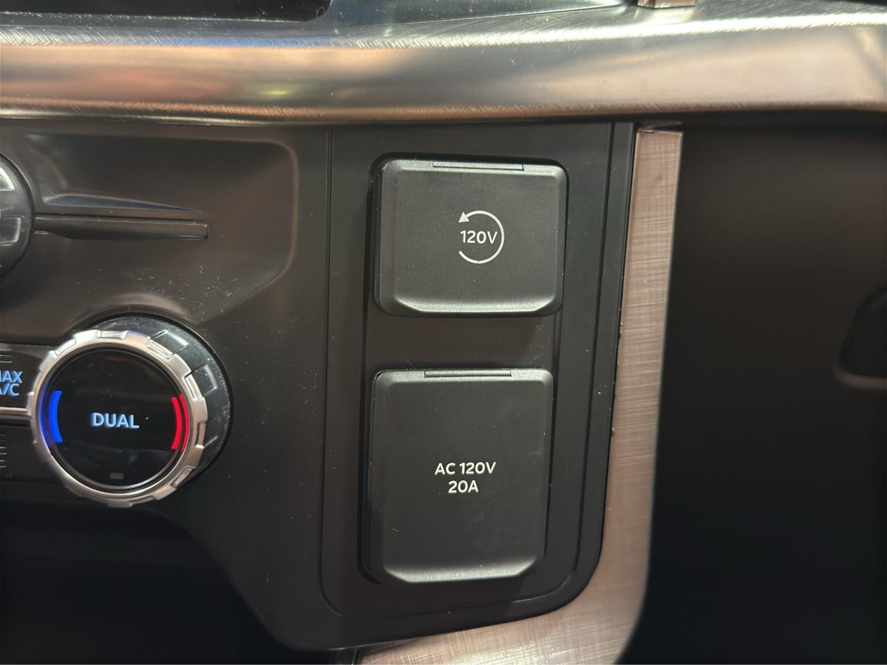 Ford F-150 King Ranch 4WD SuperCrew 5.5' Box 2022