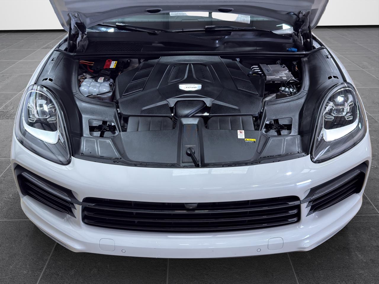 Porsche Cayenne Coupe AWD 2022