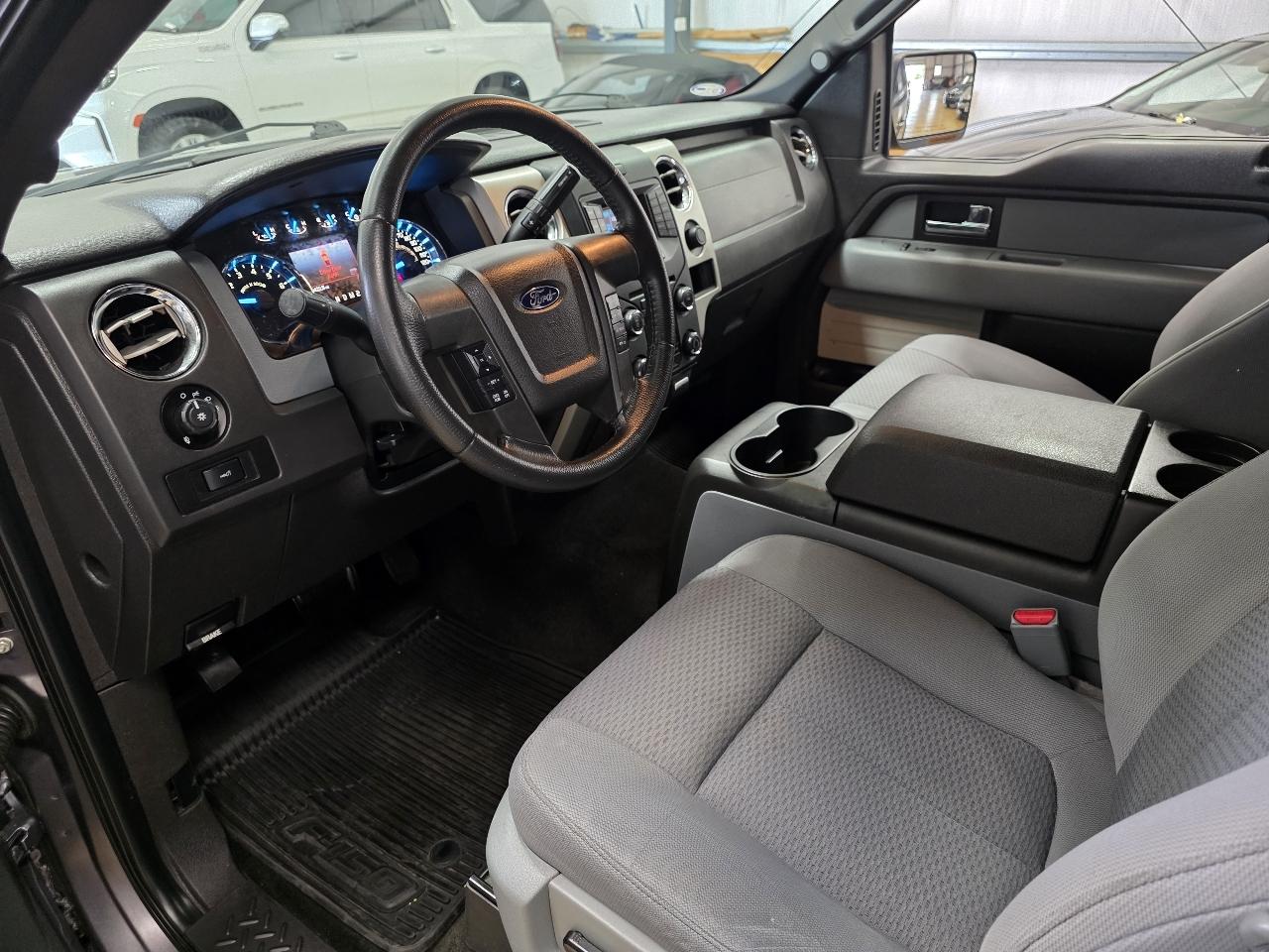 Ford F-150 XLT SuperCrew Short Bed 2WD 2013