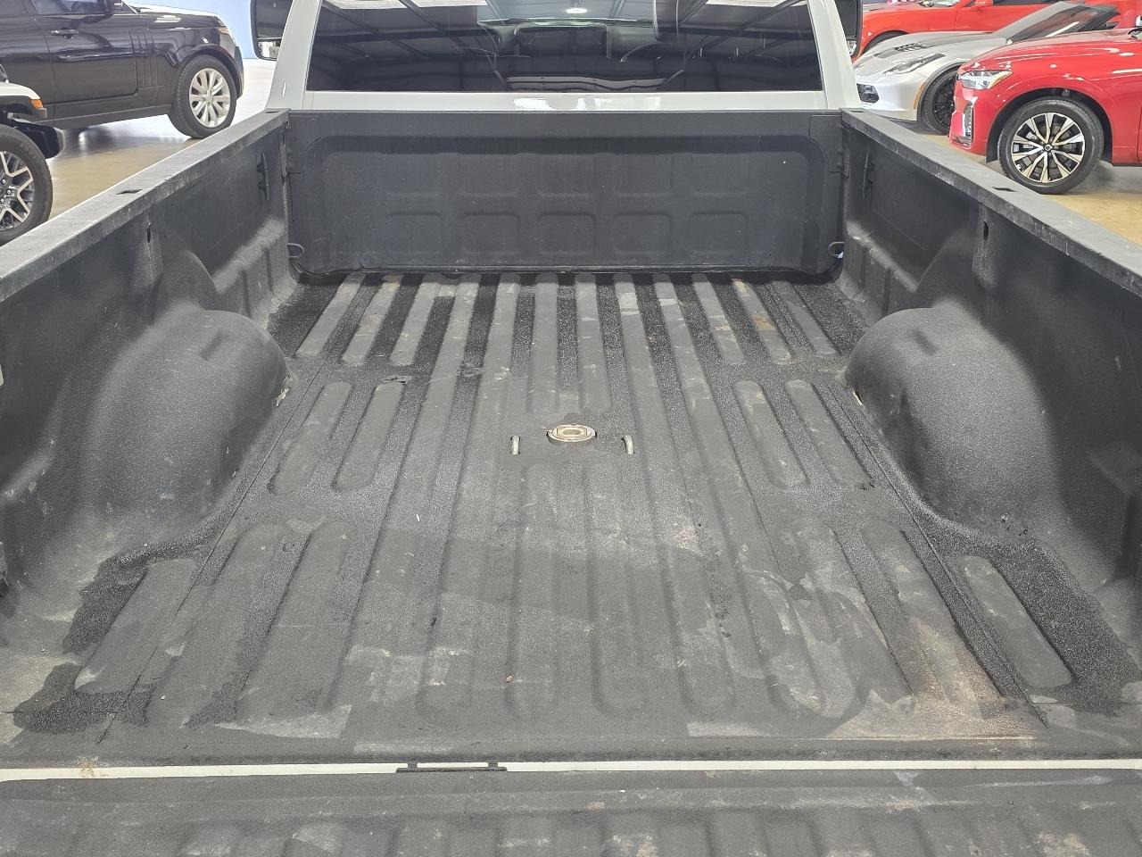 RAM 2500 Tradesman 4x4 Crew Cab 8' Box 2023