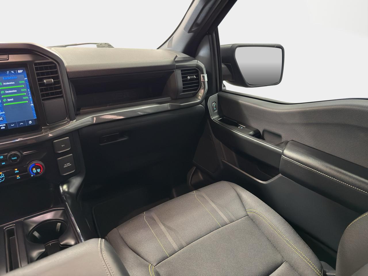Ford F-150 STX 2WD SuperCab 6.5' Box 2024