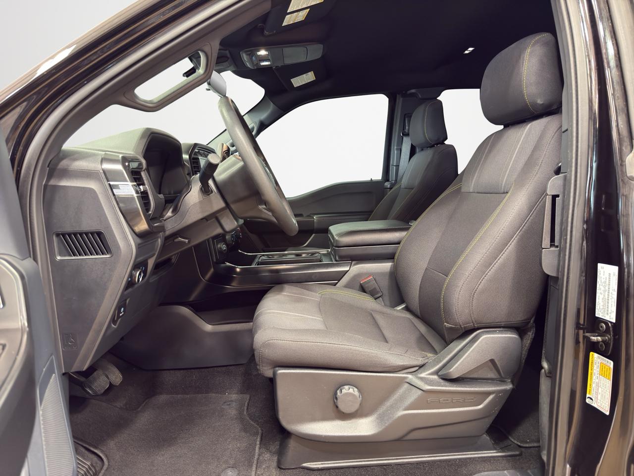 Ford F-150 STX 2WD SuperCab 6.5' Box 2024