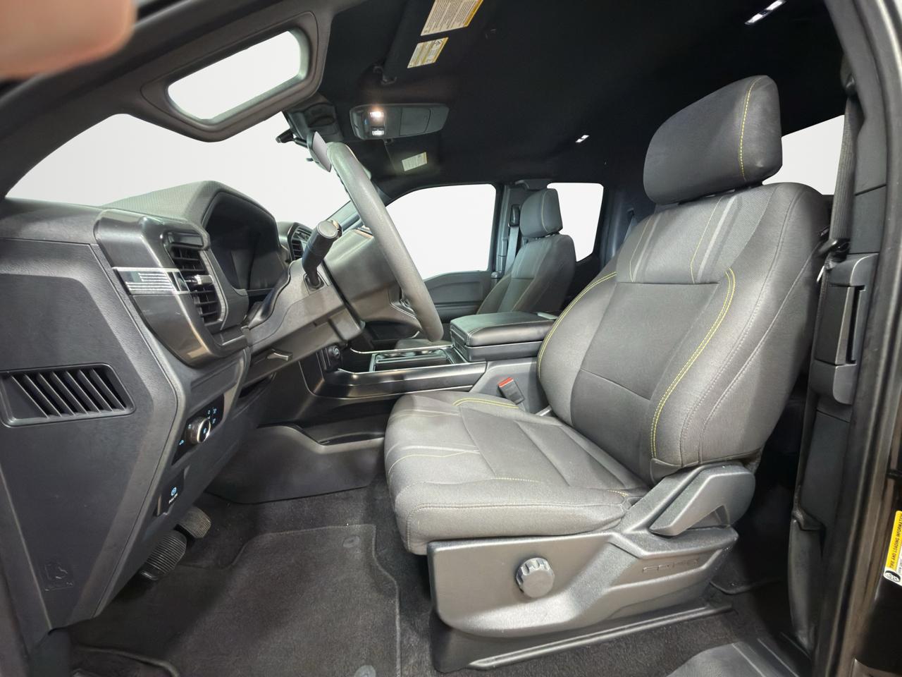 Ford F-150 STX 2WD SuperCab 6.5' Box 2024