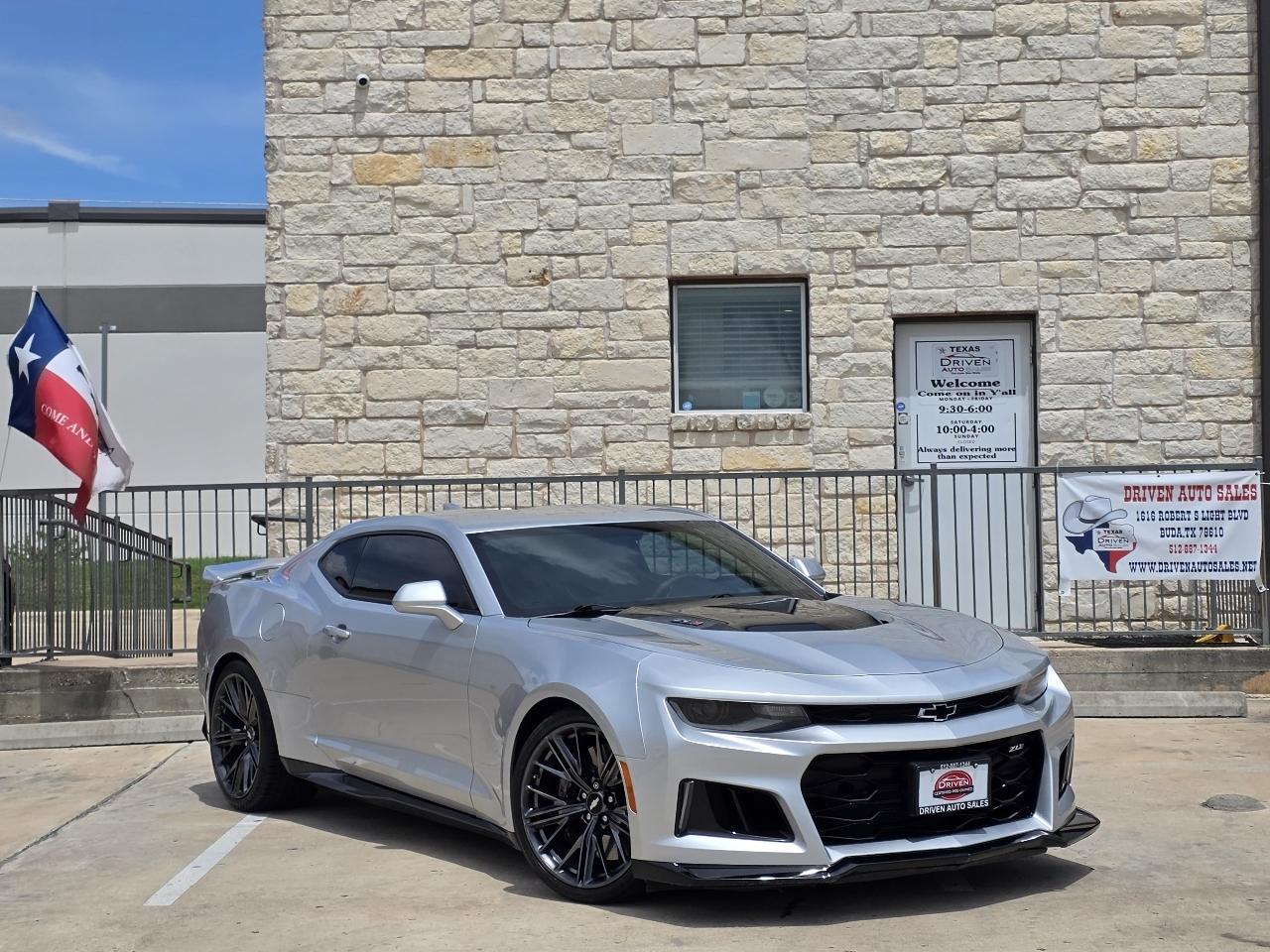 Chevrolet Camaro 2dr Cpe ZL1 2018