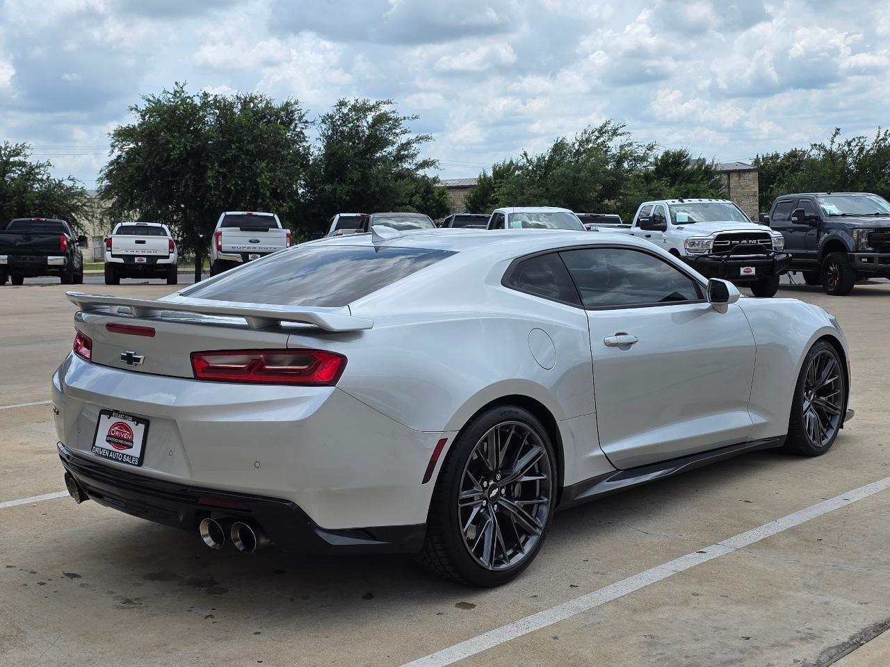 Chevrolet Camaro 2dr Cpe ZL1 2018