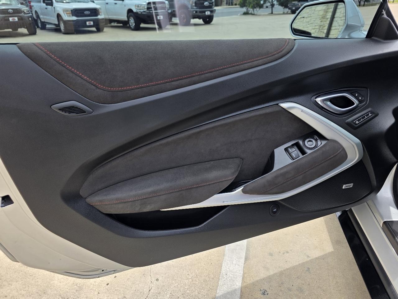 Chevrolet Camaro 2dr Cpe ZL1 2018