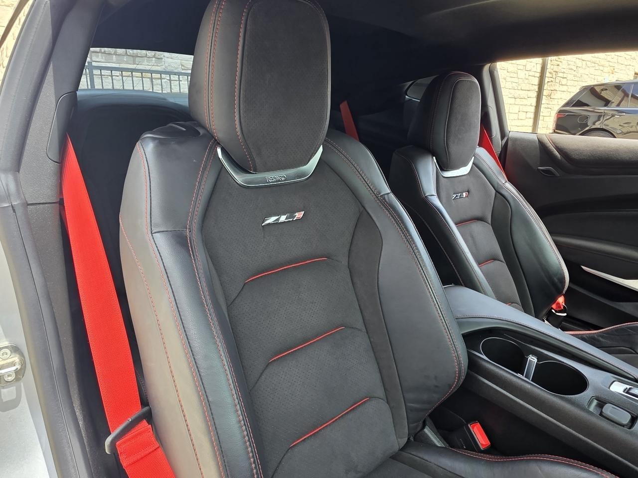 Chevrolet Camaro 2dr Cpe ZL1 2018