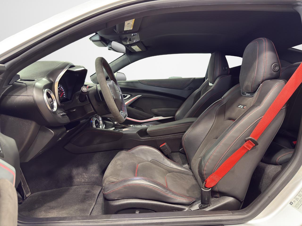 Chevrolet Camaro 2dr Cpe ZL1 2018
