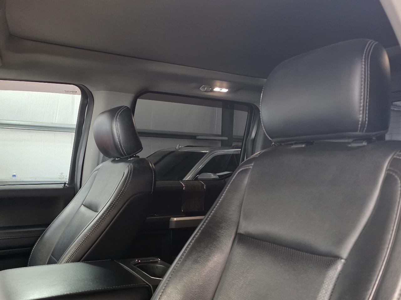 Ford Super Duty F-250 SRW Lariat 4WD Crew Cab 6.75' Box 2019