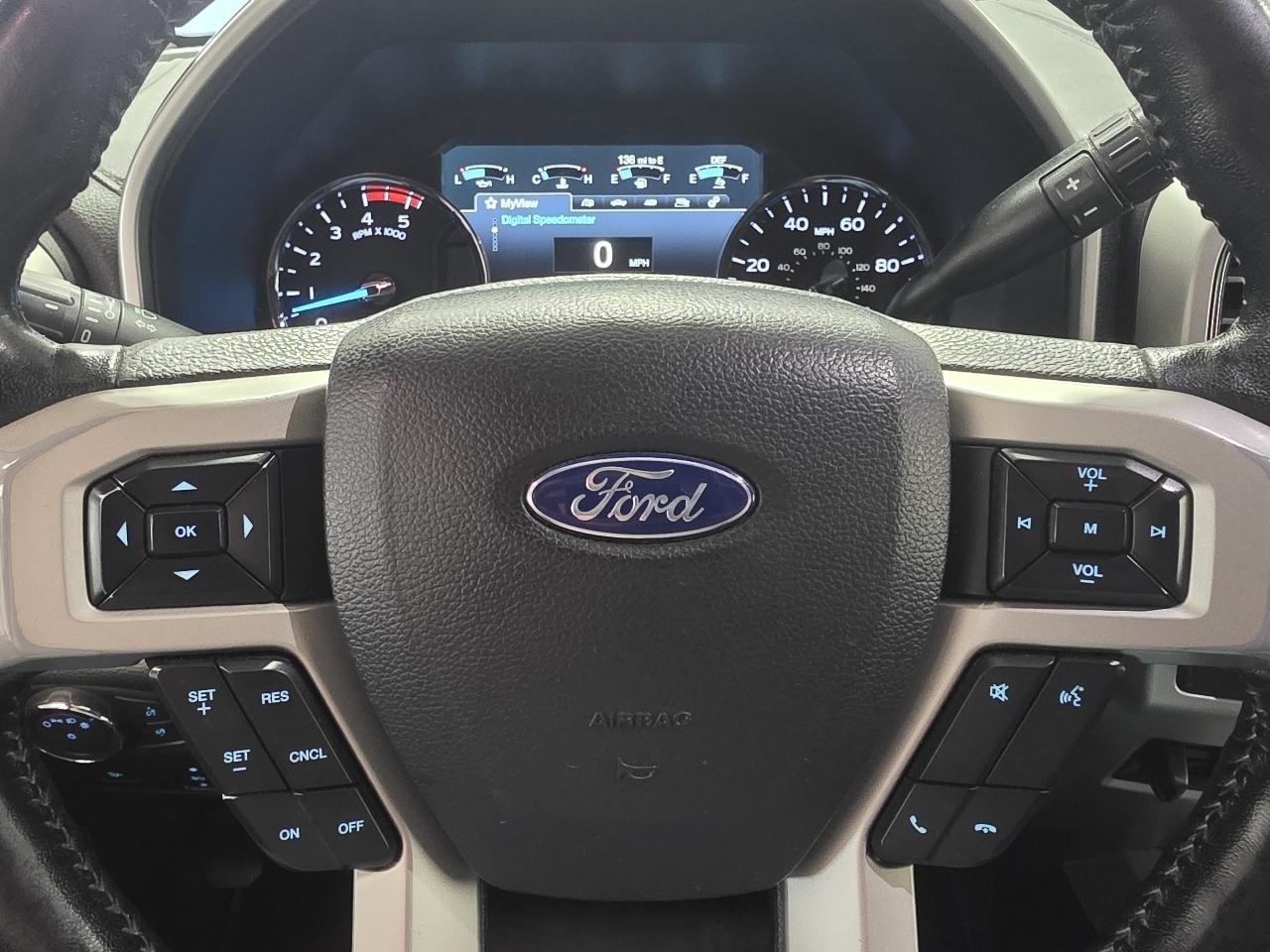 Ford Super Duty F-250 SRW Lariat 4WD Crew Cab 6.75' Box 2019