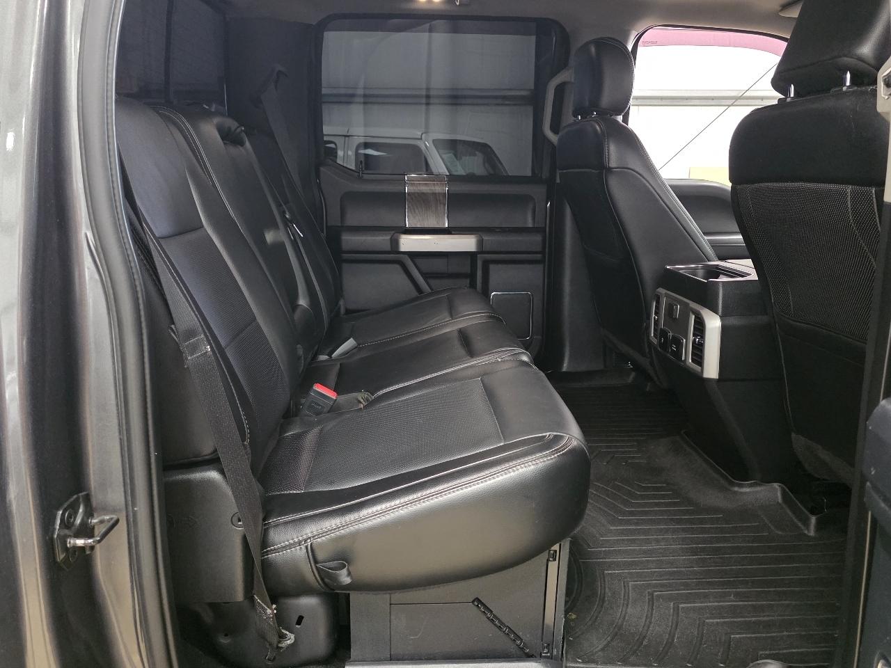 Ford Super Duty F-250 SRW Lariat 4WD Crew Cab 6.75' Box 2019