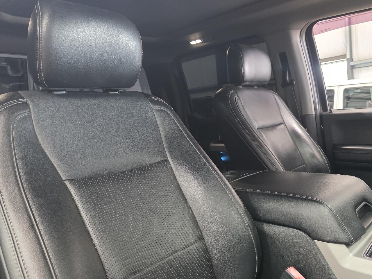 Ford Super Duty F-250 SRW Lariat 4WD Crew Cab 6.75' Box 2019
