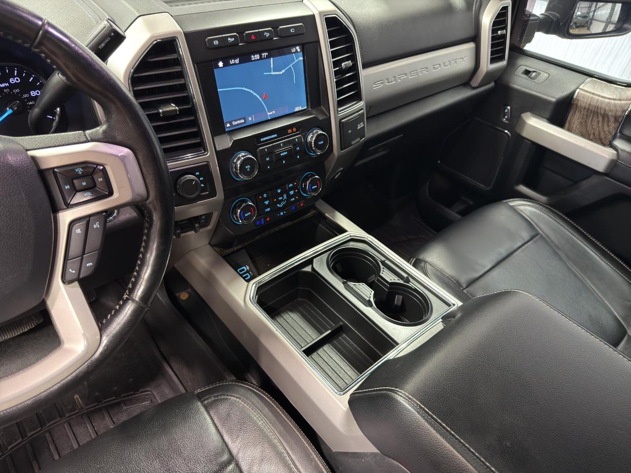 Ford Super Duty F-250 SRW Lariat 4WD Crew Cab 6.75' Box 2019