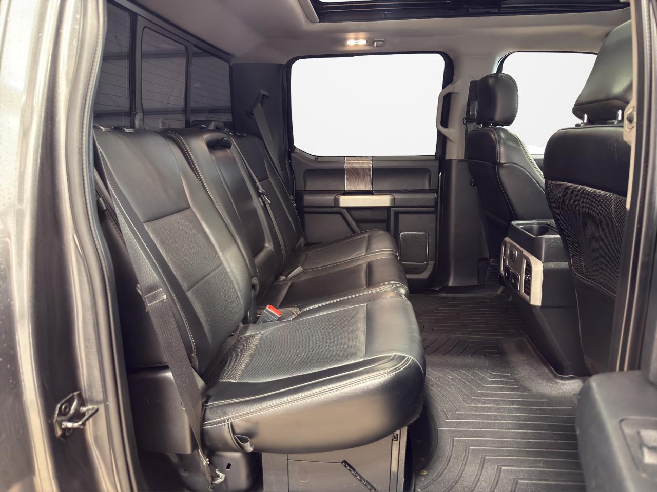Ford Super Duty F-250 SRW Lariat 4WD Crew Cab 6.75' Box 2019