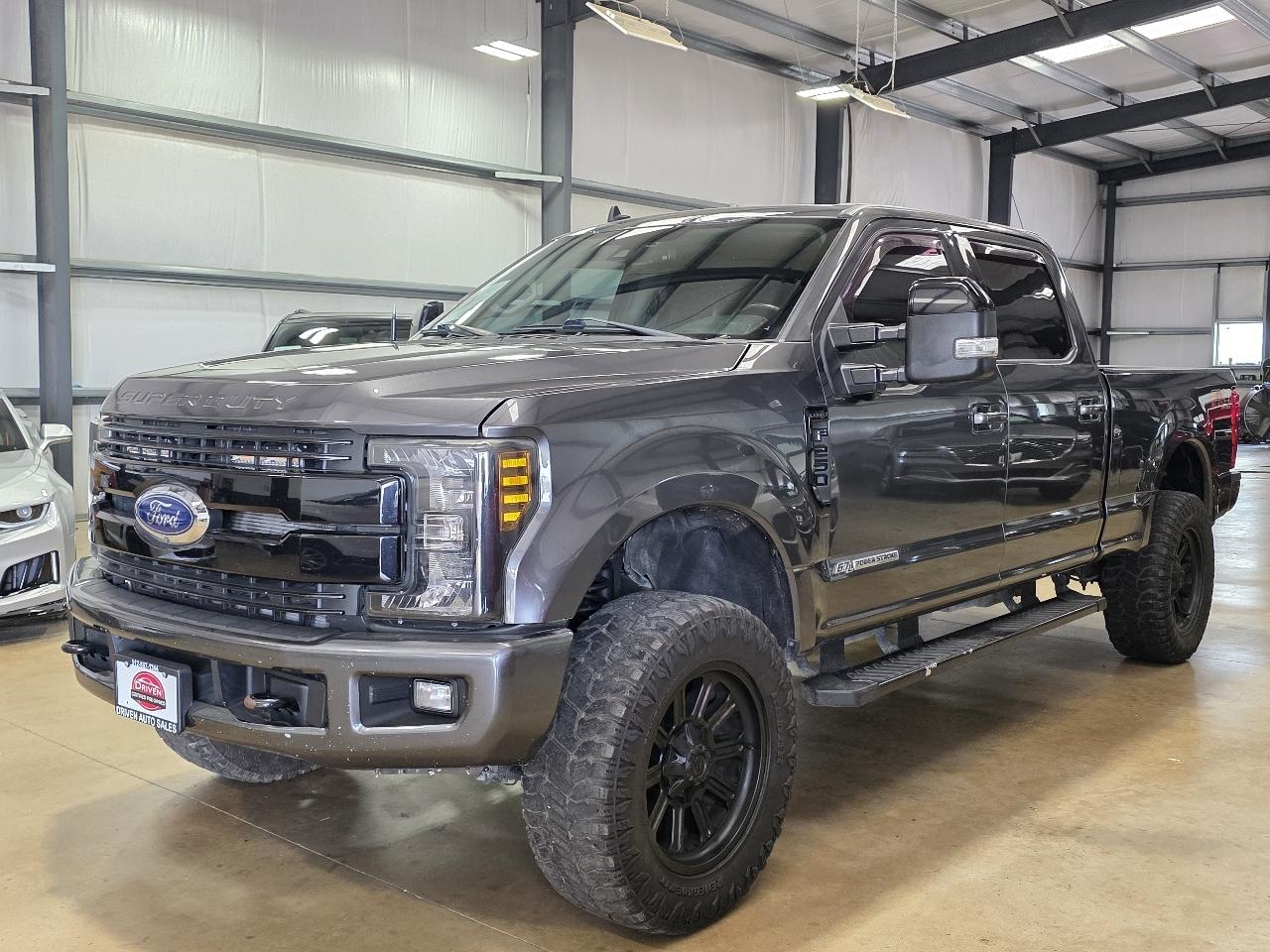 2019 Ford Super Duty F-250 SRW LARIAT 4WD Crew Cab 6.75' Box