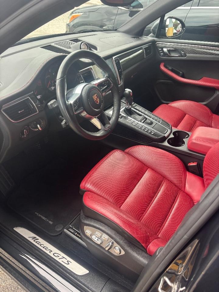 Porsche Macan GTS AWD 2017