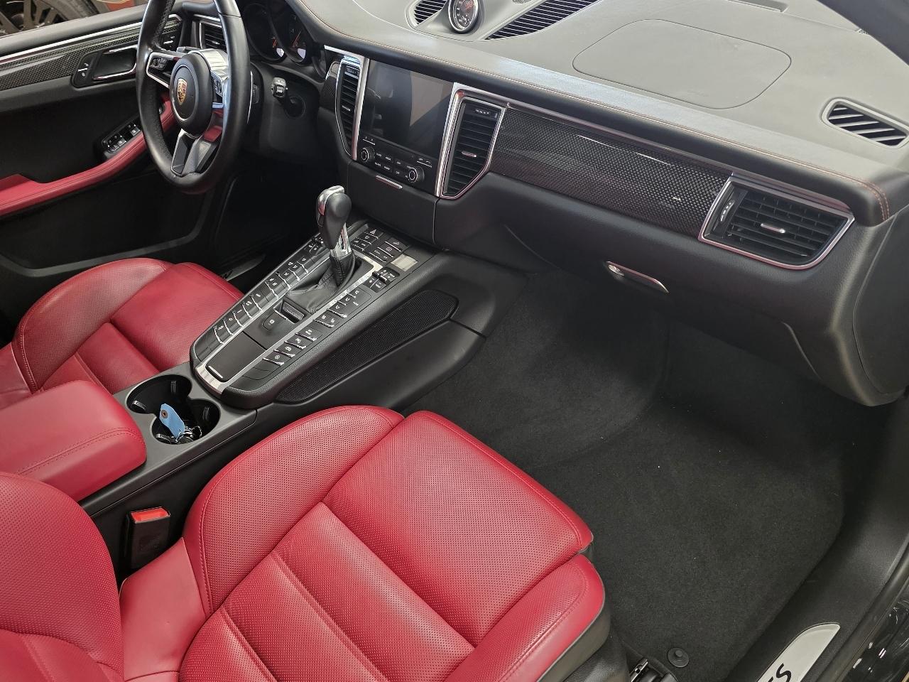 Porsche Macan GTS AWD 2017