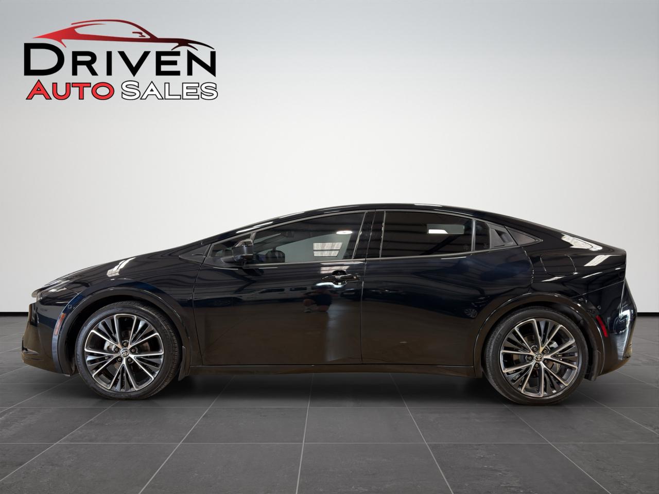 Black 2024 Toyota Prius Limited FWD Hatchback Front-Wheel Drive Continuously Variable Transmission