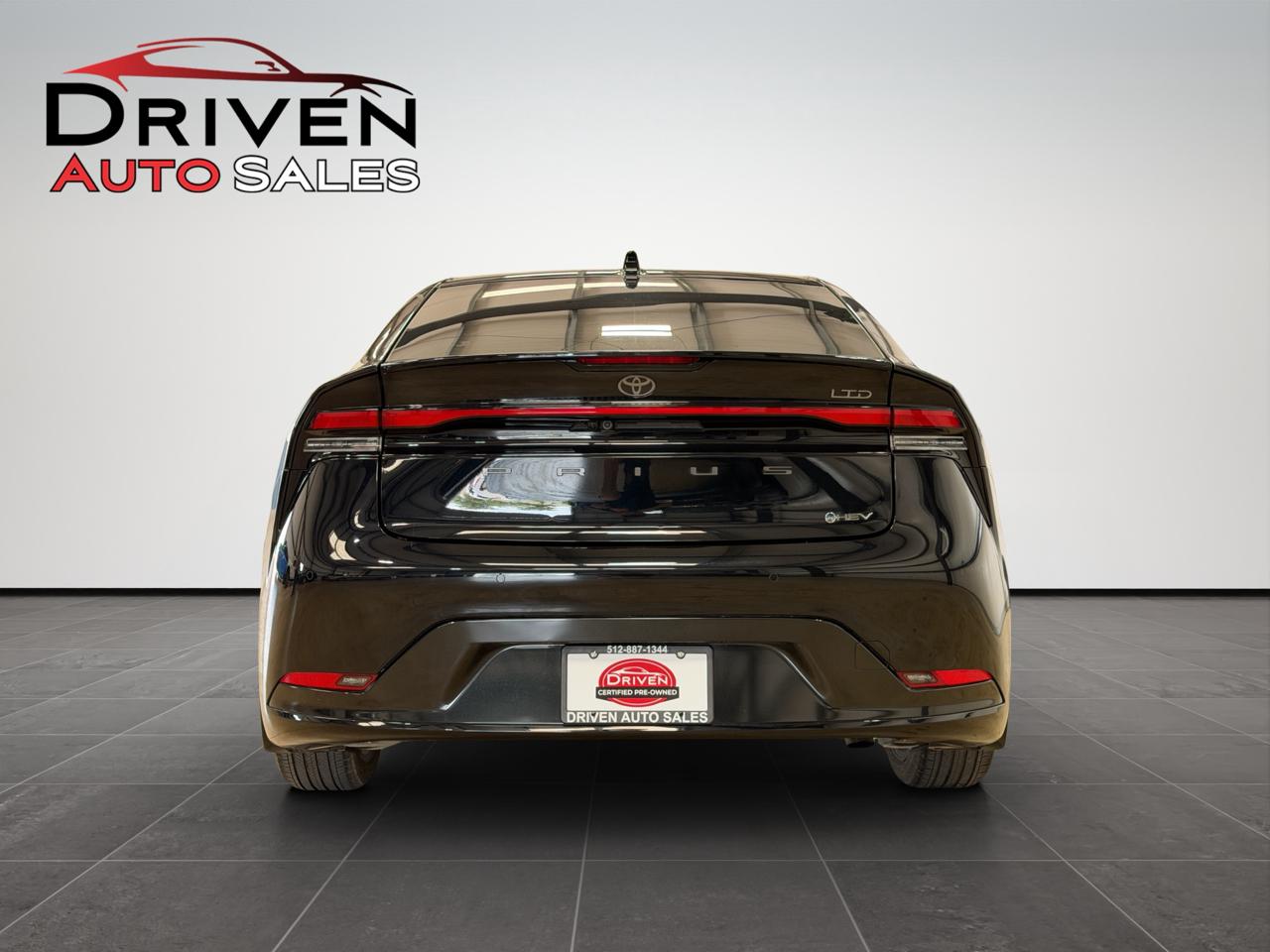 Toyota Prius Limited (Natl) 2024