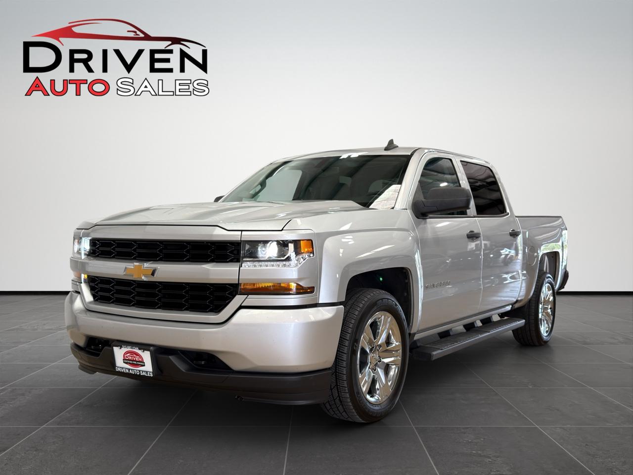 Chevrolet Silverado 1500 2WD Crew Cab 143.5" Custom 2018