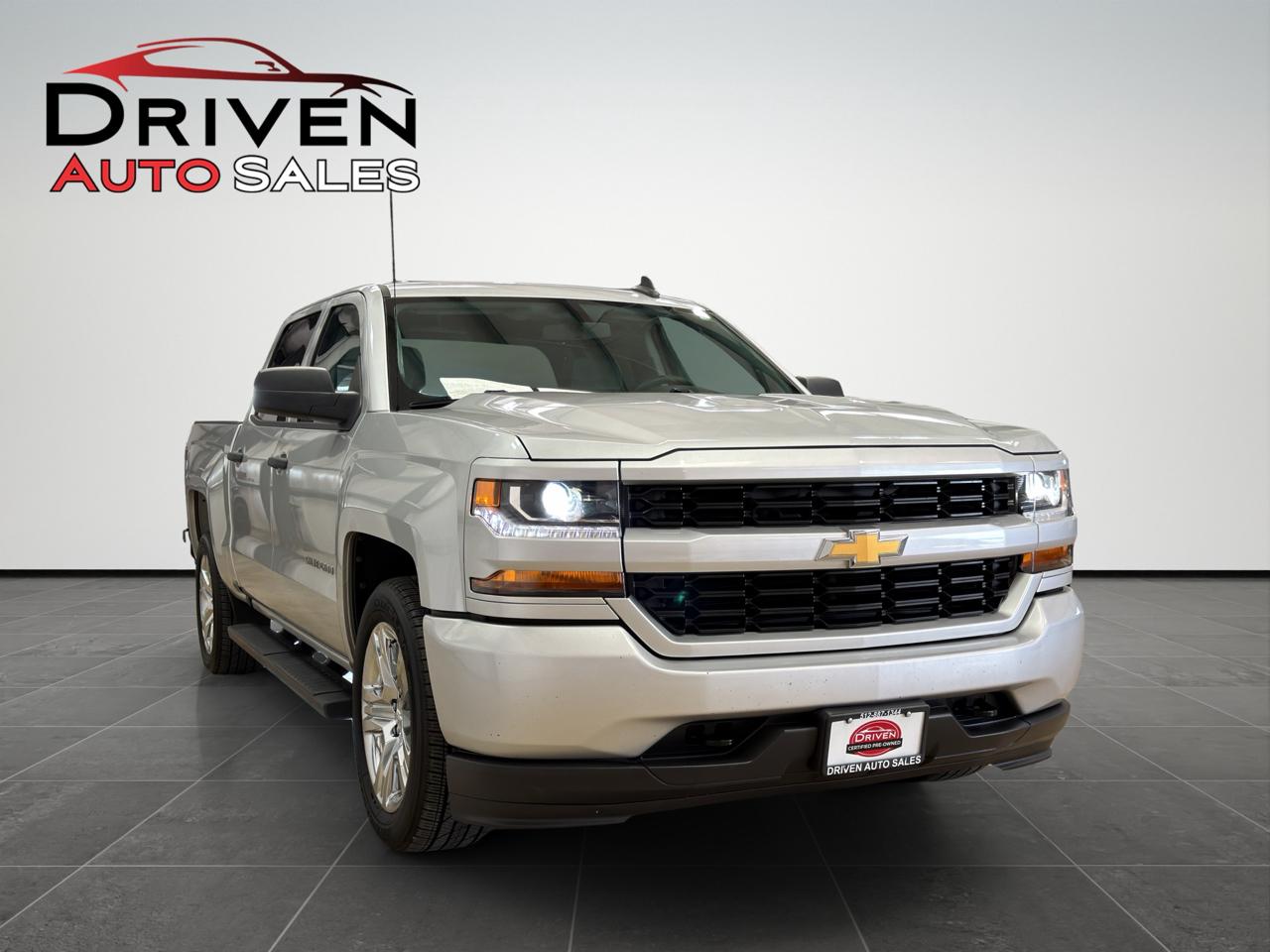 Chevrolet Silverado 1500 2WD Crew Cab 143.5" Custom 2018