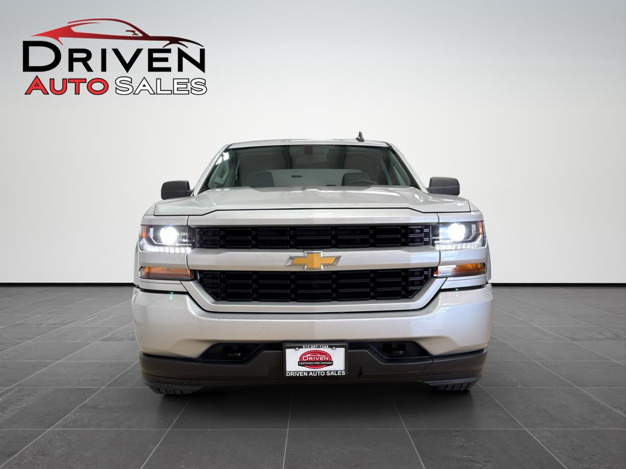 Chevrolet Silverado 1500 2WD Crew Cab 143.5" Custom 2018