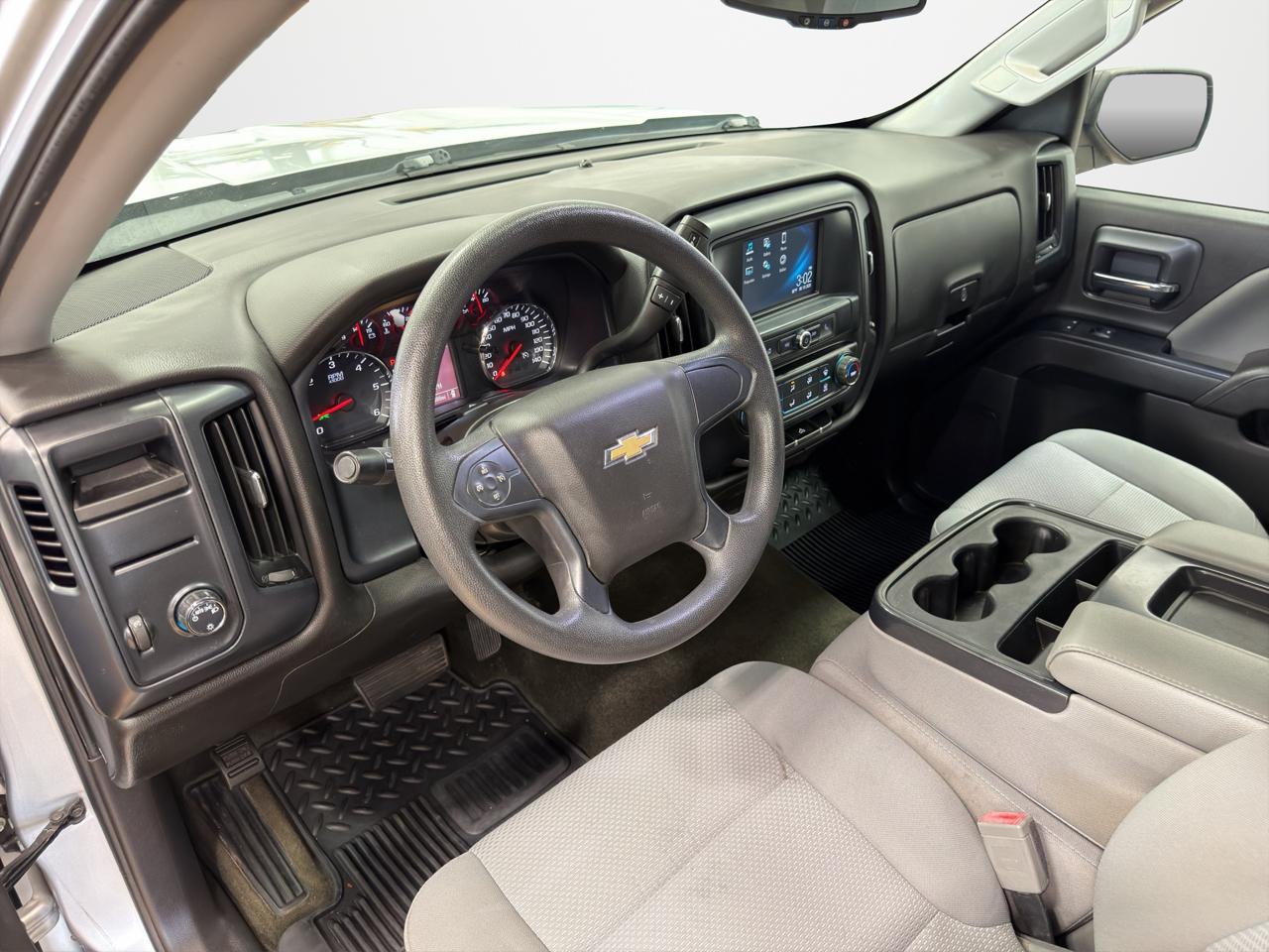 Chevrolet Silverado 1500 2WD Crew Cab 143.5" Custom 2018
