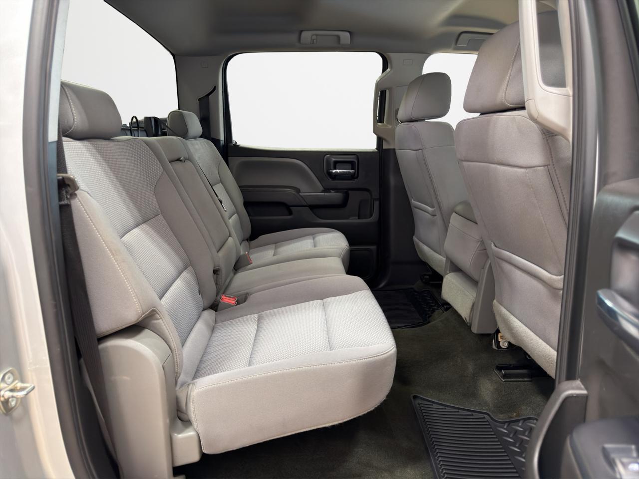 Chevrolet Silverado 1500 2WD Crew Cab 143.5" Custom 2018