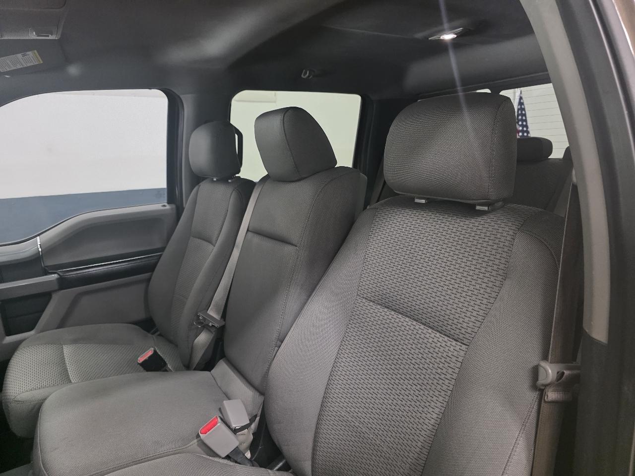 Ford F-150 XLT SuperCrew Short Bed 2WD 2016