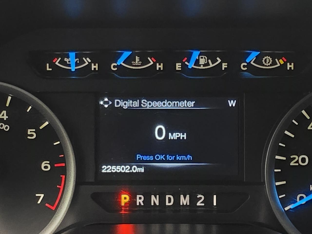 Ford F-150 XLT SuperCrew Short Bed 2WD 2016