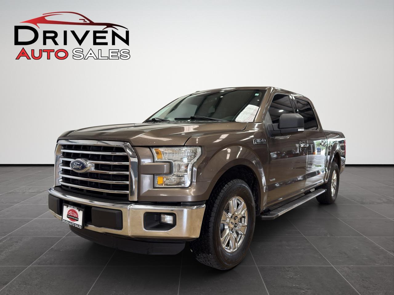 Ford F-150 XLT SuperCrew Short Bed 2WD 2016
