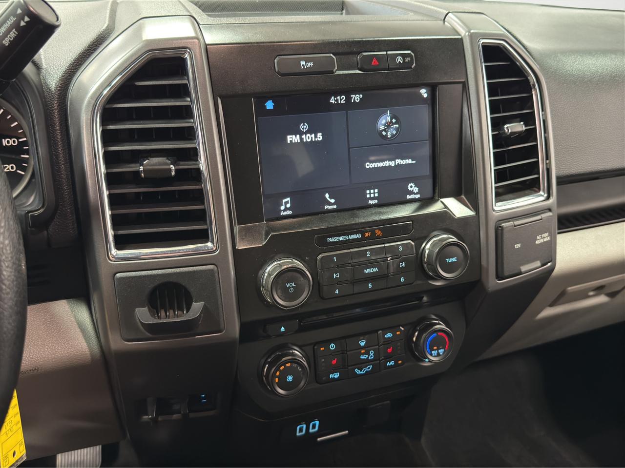 Ford F-150 XLT SuperCrew Short Bed 2WD 2016