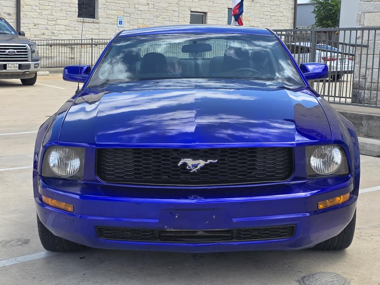 Ford Mustang 2dr Cpe 2009