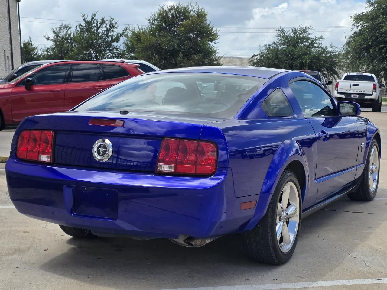 Ford Mustang 2dr Cpe 2009