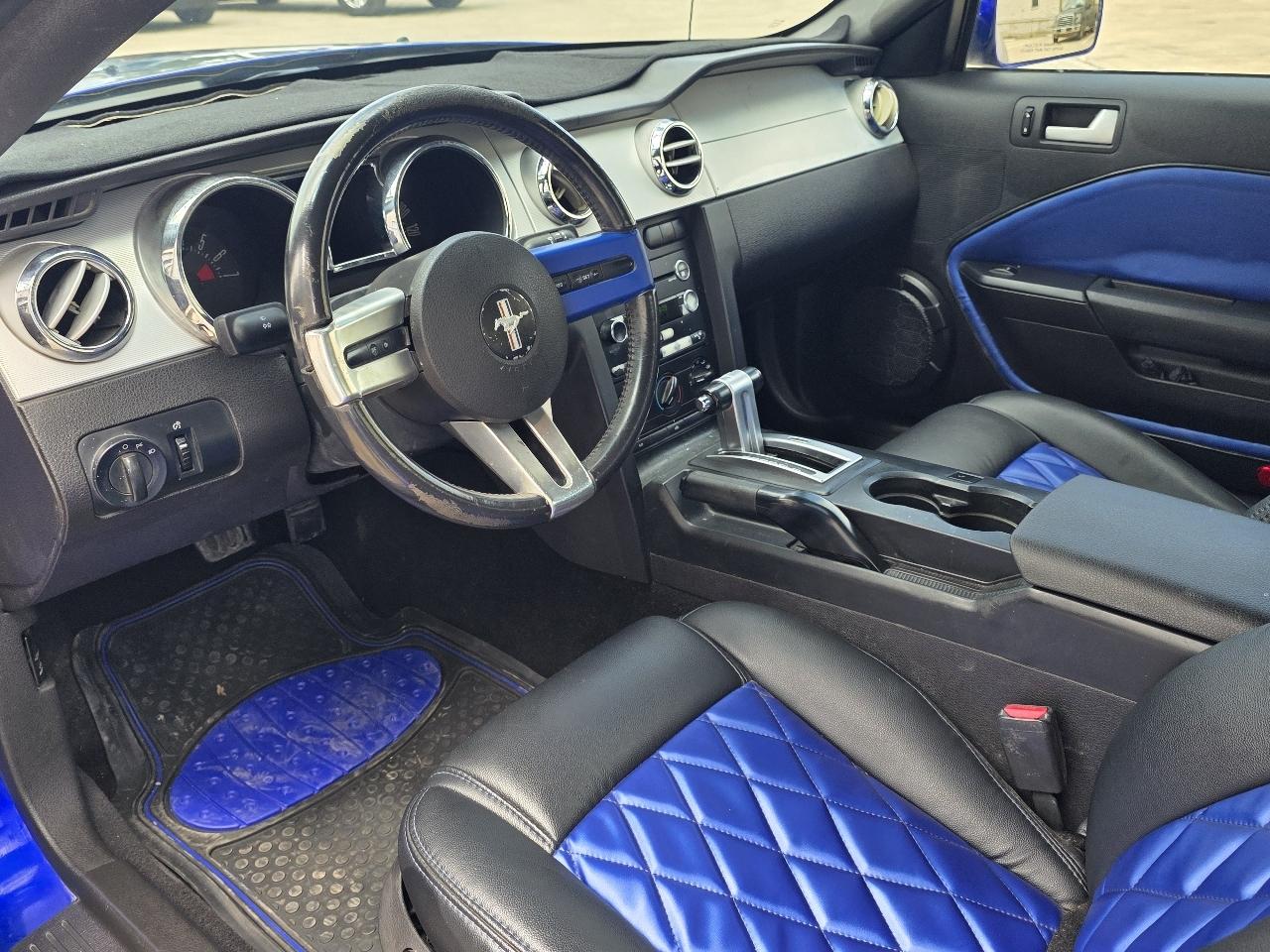 Ford Mustang 2dr Cpe 2009