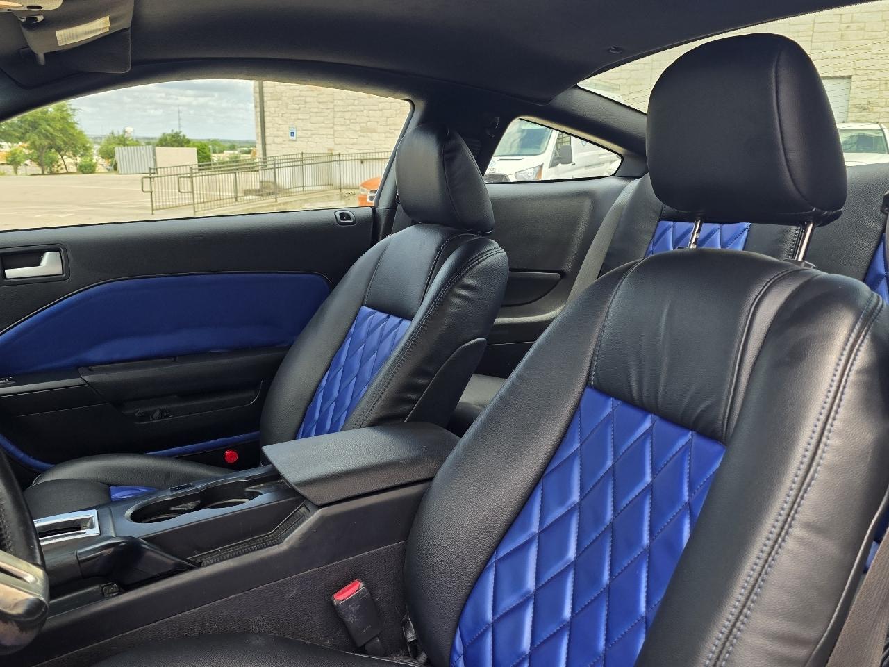 Ford Mustang 2dr Cpe 2009