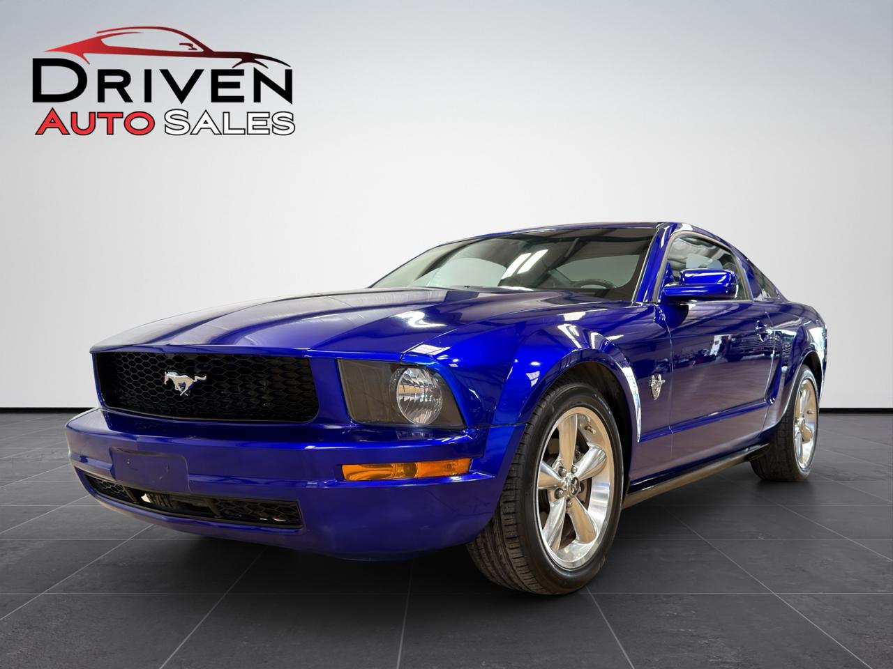 Ford Mustang 2dr Cpe 2009