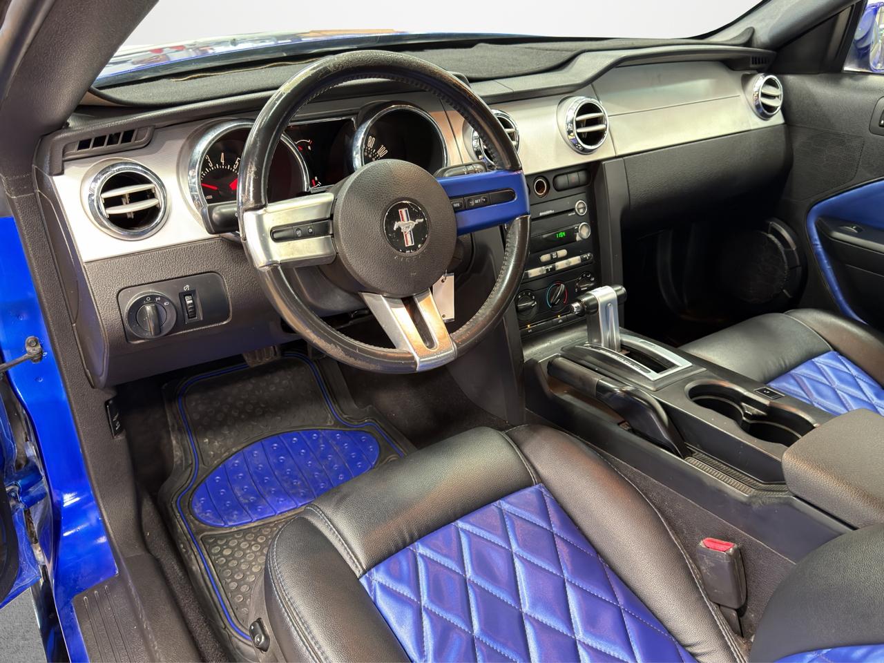 Ford Mustang 2dr Cpe 2009