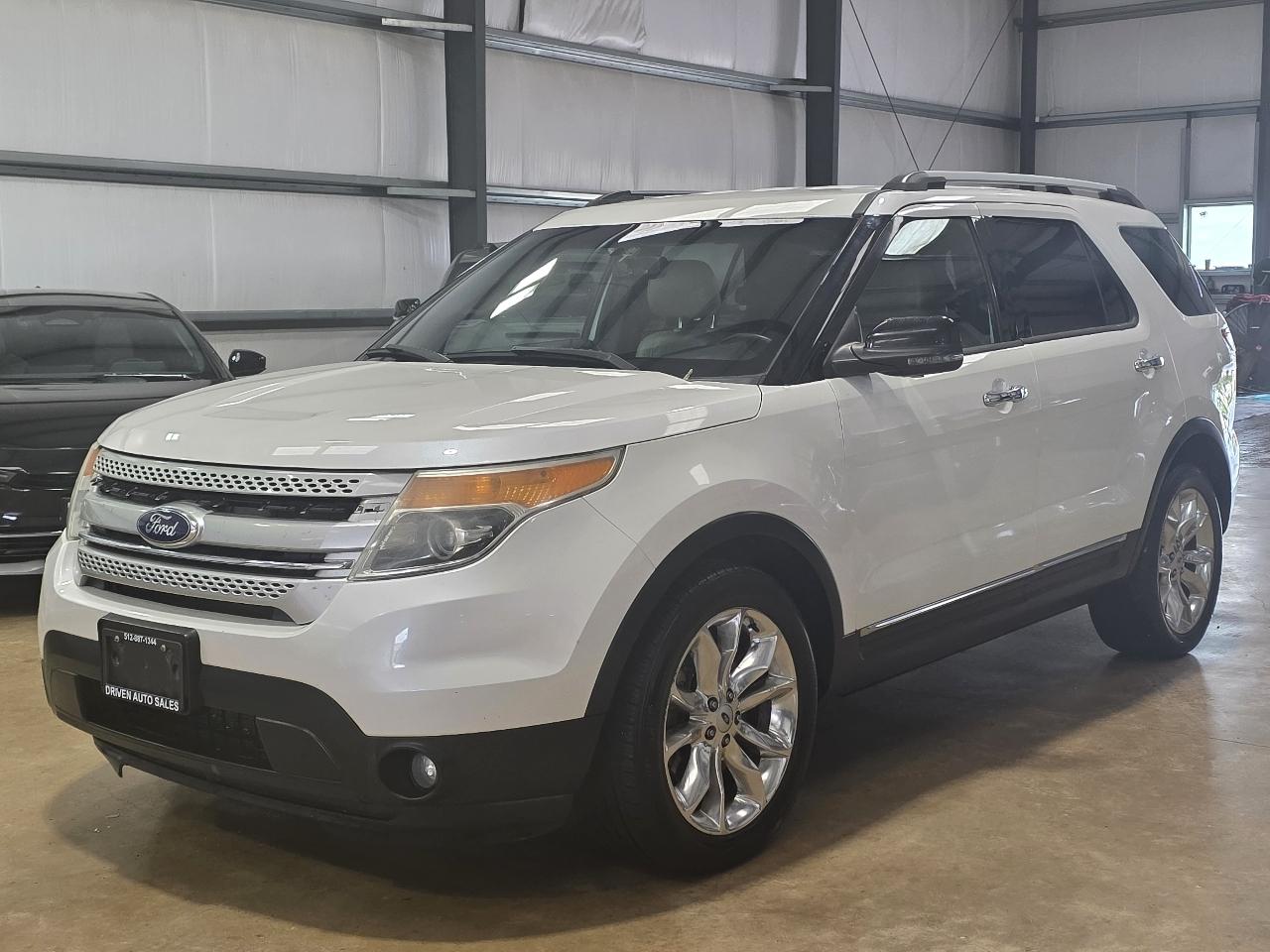 2014 Ford Explorer FWD 4dr XLT