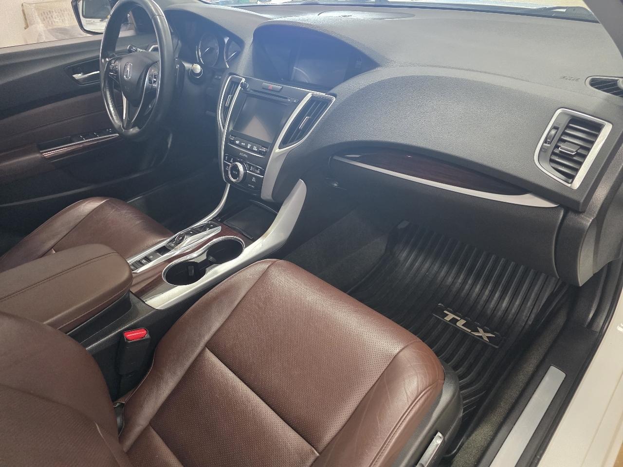 Acura TLX SH-AWD V6 w/Technology Pkg 2017