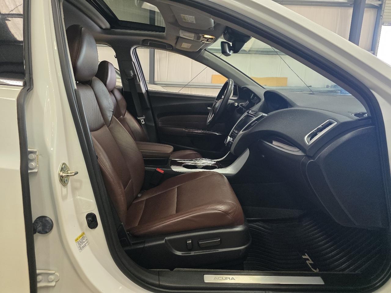 Acura TLX SH-AWD V6 w/Technology Pkg 2017