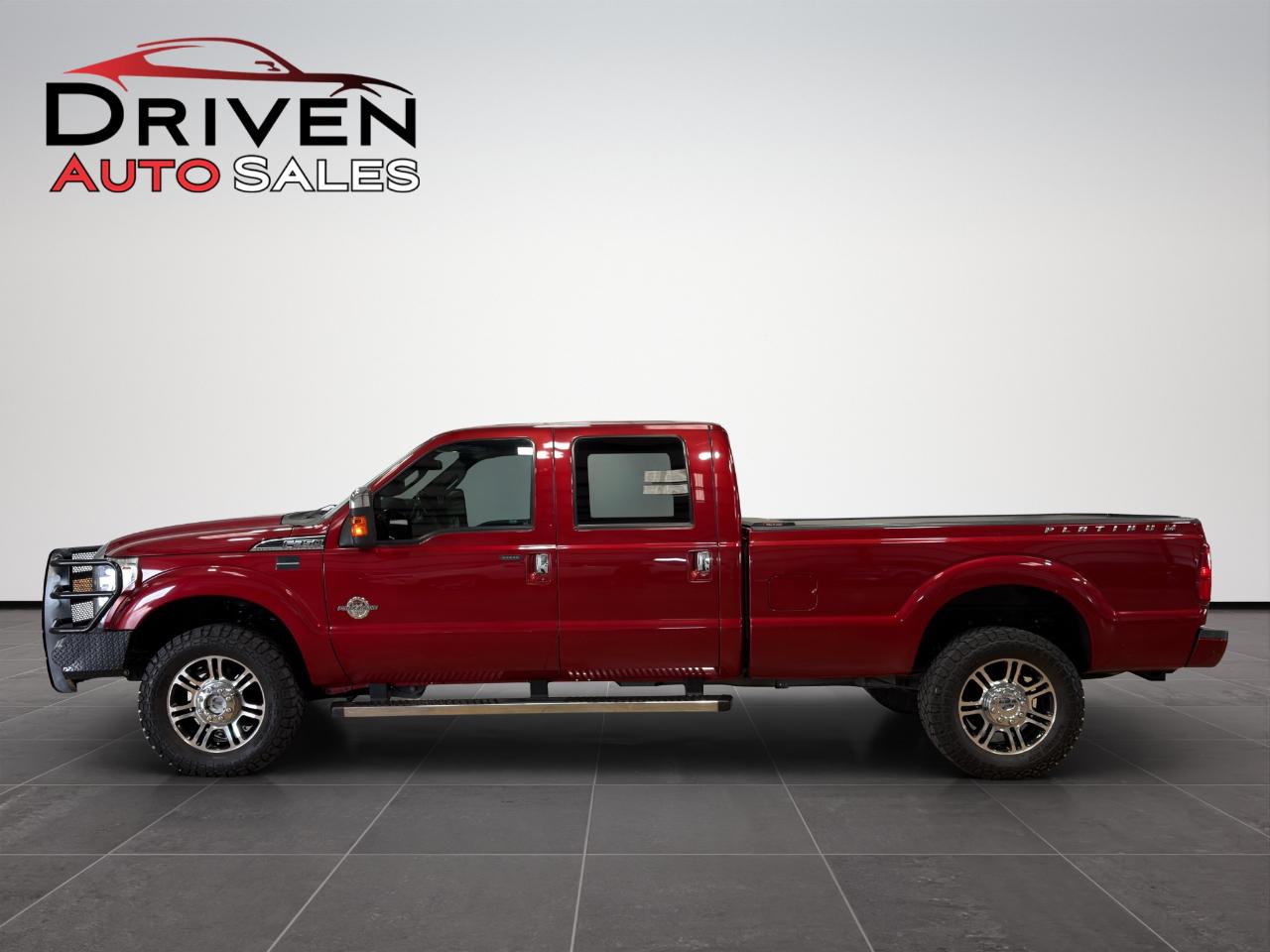 Ford Super Duty F-350 SRW 4WD Crew Cab 172" Platinum 2015