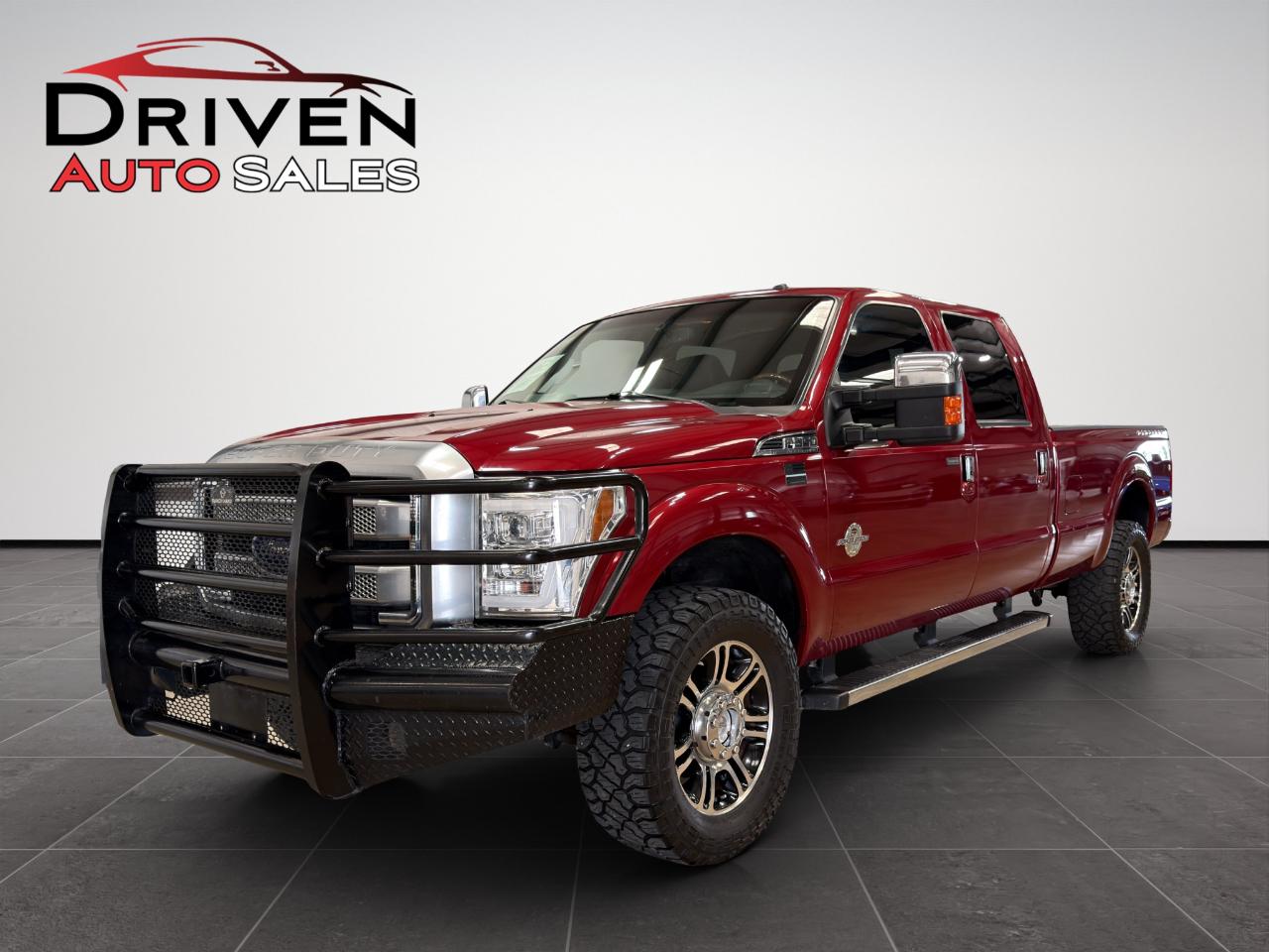 Ford Super Duty F-350 SRW 4WD Crew Cab 172" Platinum 2015