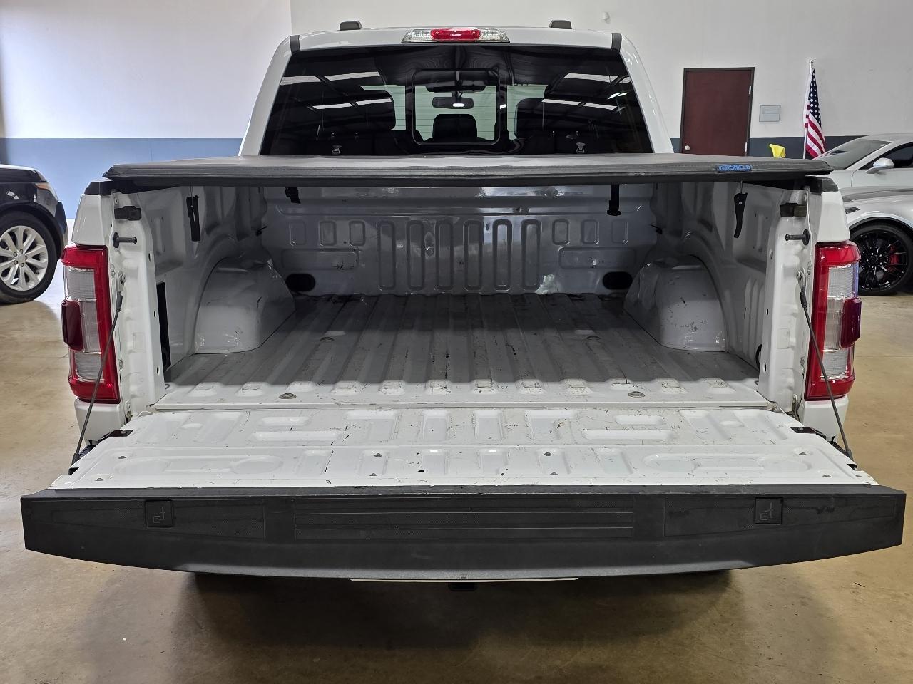 Ford F-150 SuperCrew 139" Lariat 2023