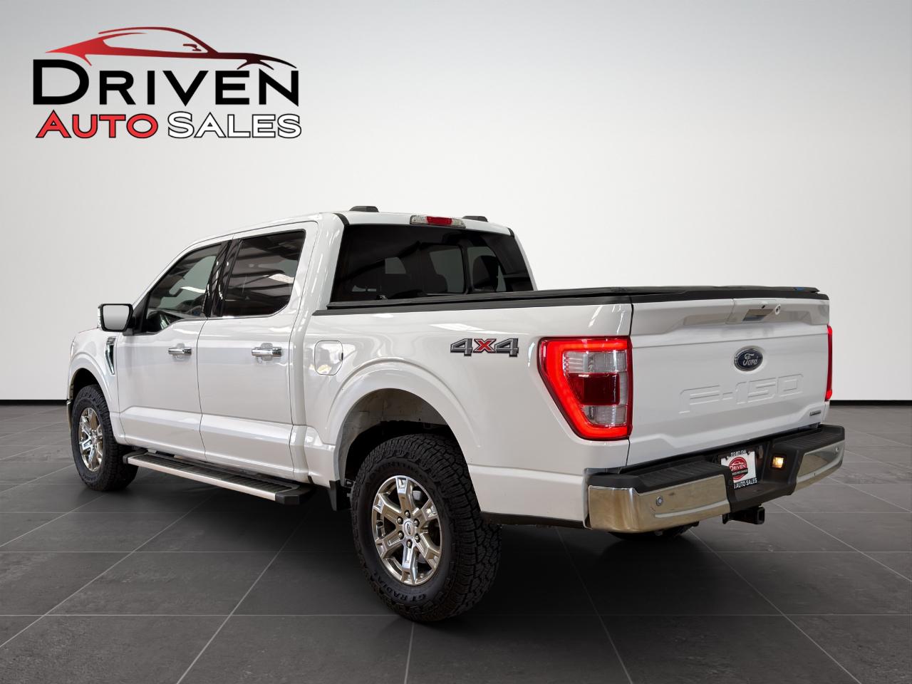 Ford F-150 SuperCrew 139" Lariat 2023