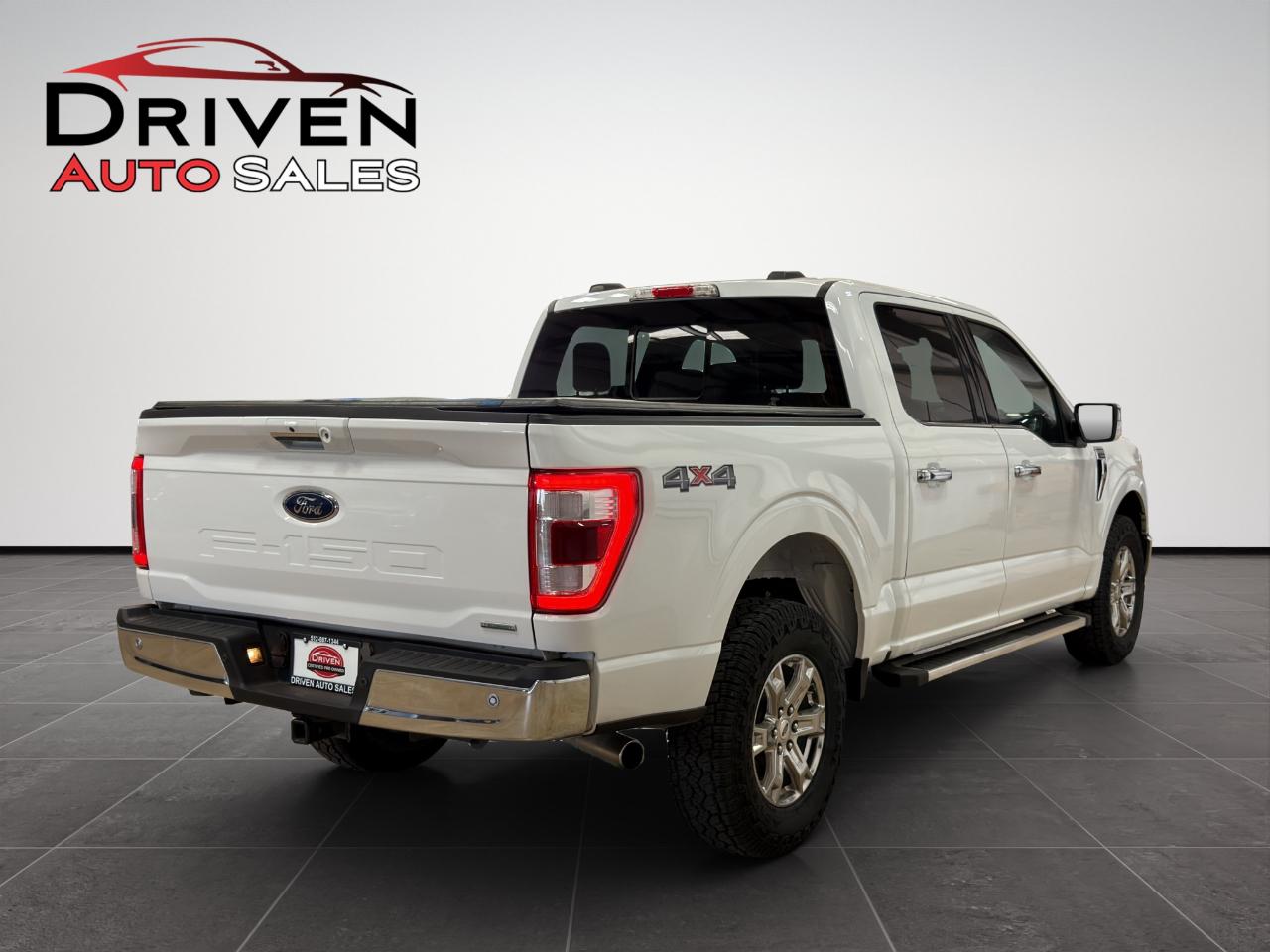 Ford F-150 SuperCrew 139" Lariat 2023