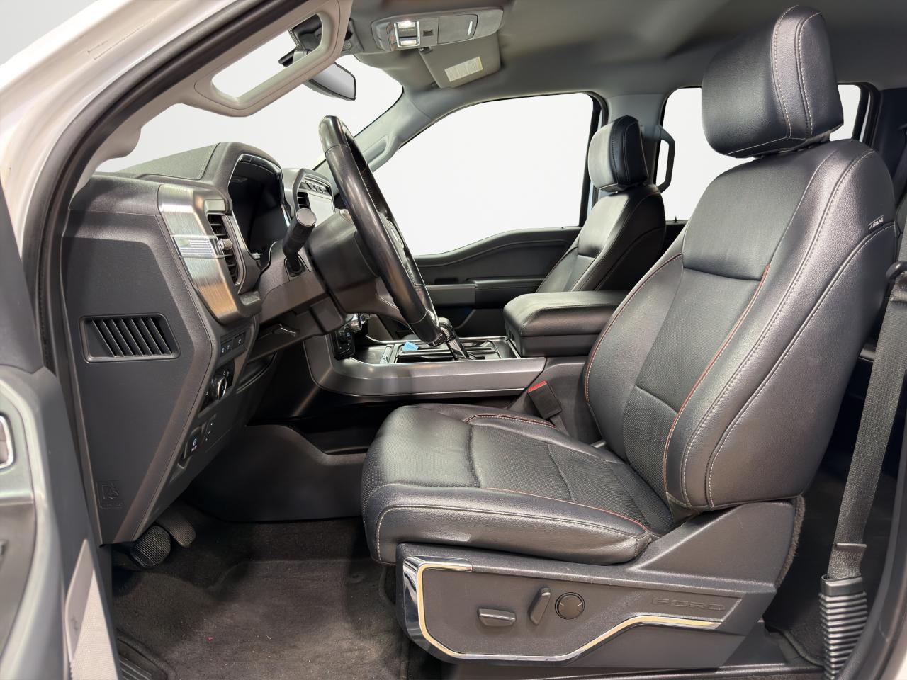 Ford F-150 SuperCrew 139" Lariat 2023