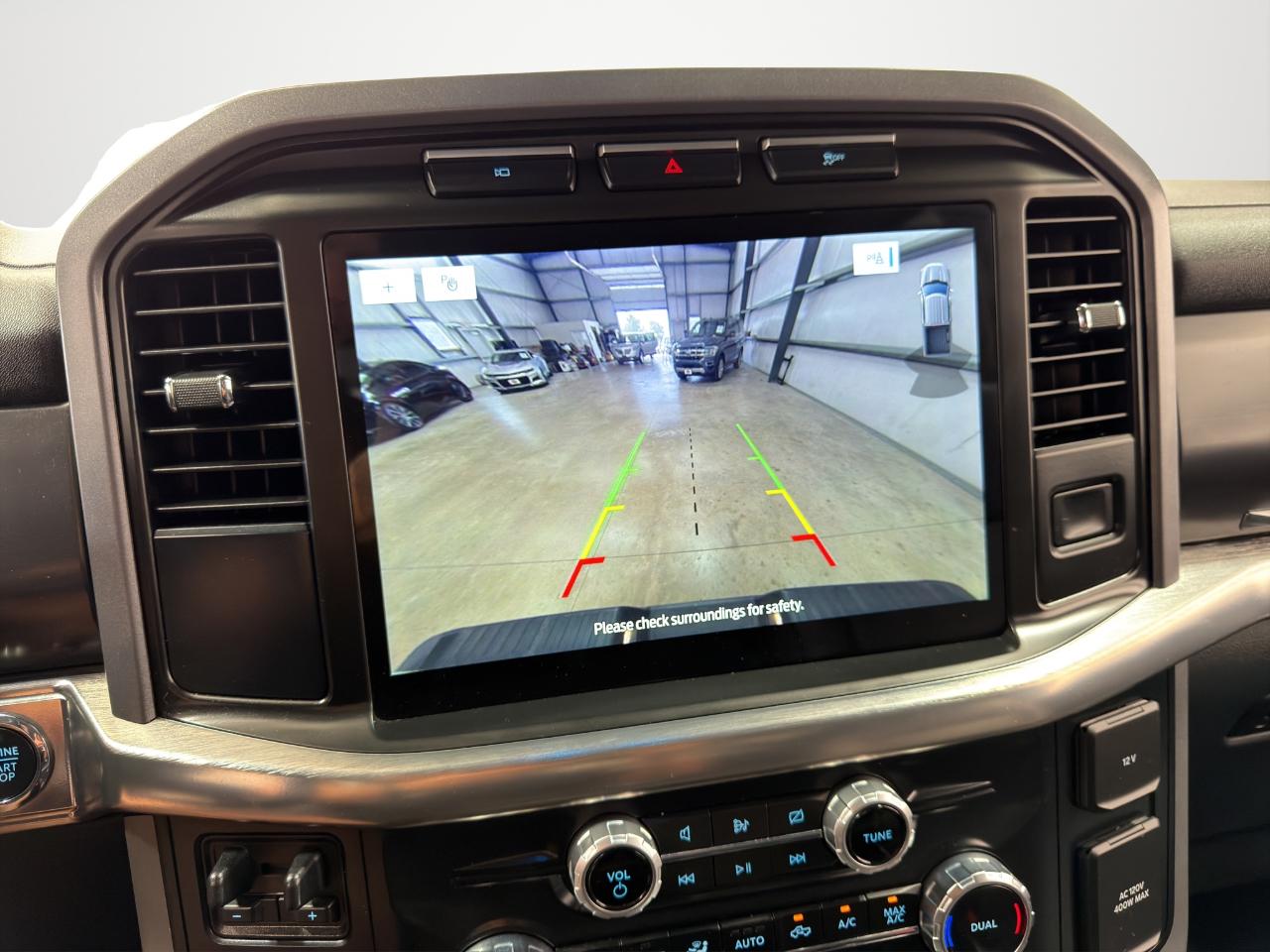 Ford F-150 SuperCrew 139" Lariat 2023